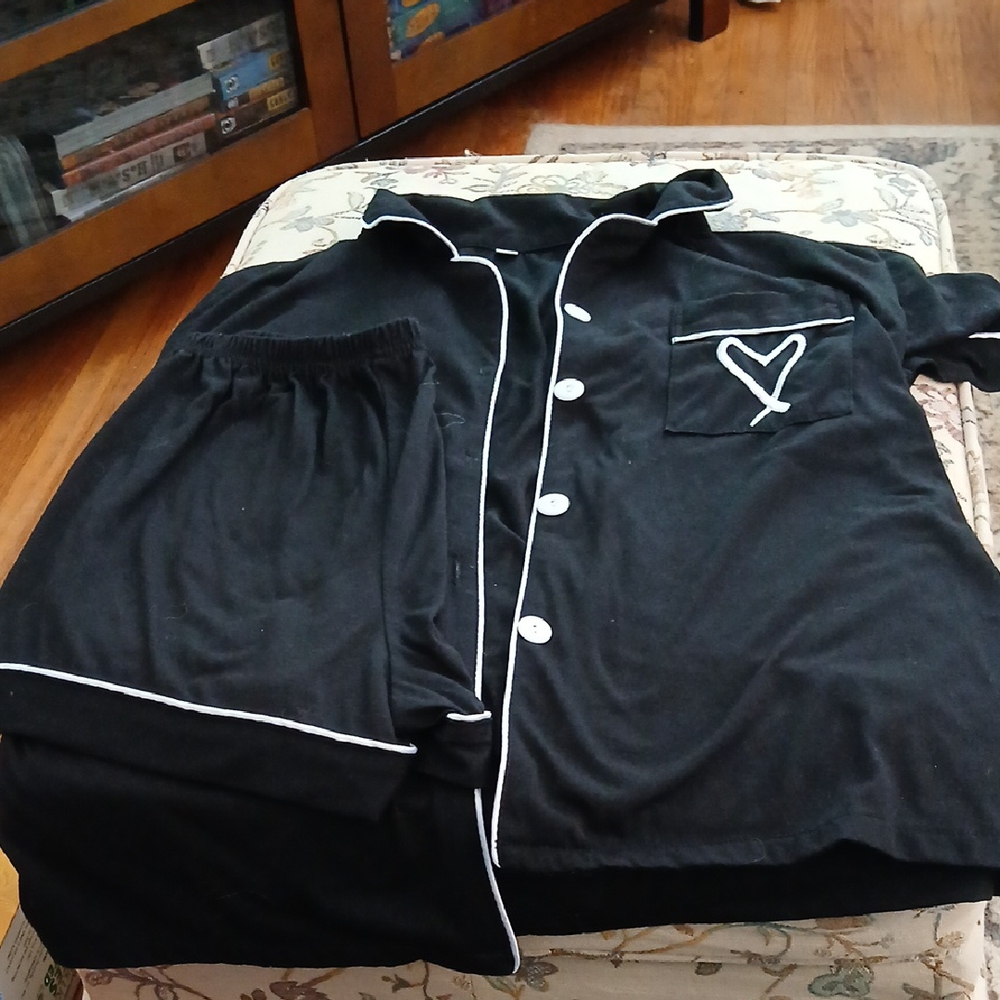CUTE Black Pajama Set with White Piping